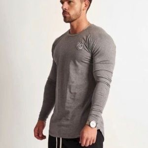 Vanquish Long sleeve T-shirt
